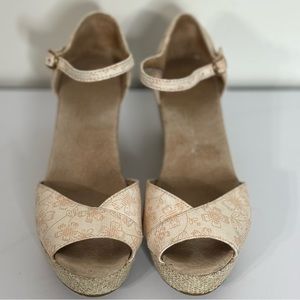 Toms Beige Rose Gold Embroidered Wedge Sandals
